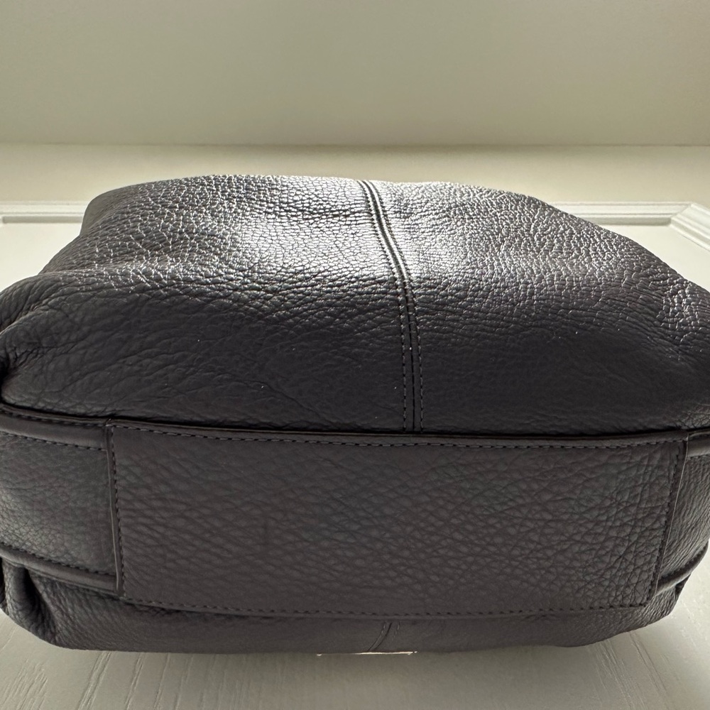 Coach Avery Leather Hobo Bag Gray - Picture 8 of 13